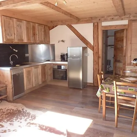 Apartment Premier Etage D'une Ferme Renovee