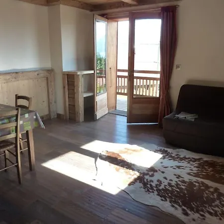Premier Etage D'une Ferme Renovee Apartment